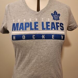 Toronto Maple Leafs Jersey Women's large NWOTs
